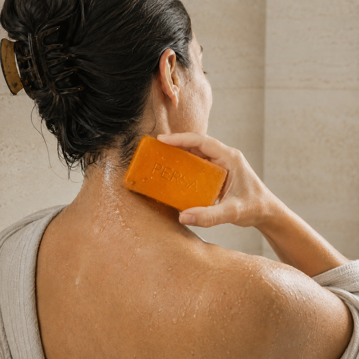 The Persimmon Bar That Finally Explains Why Your Body Smells Different After 40 — And Actually Targets It